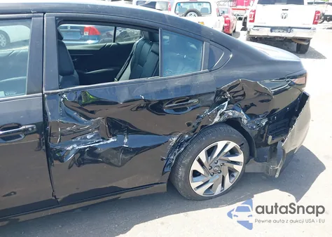 2024 Subaru Legacy Limited z USA, uszkodzony, nr VIN 4S3BWAN68R3006201